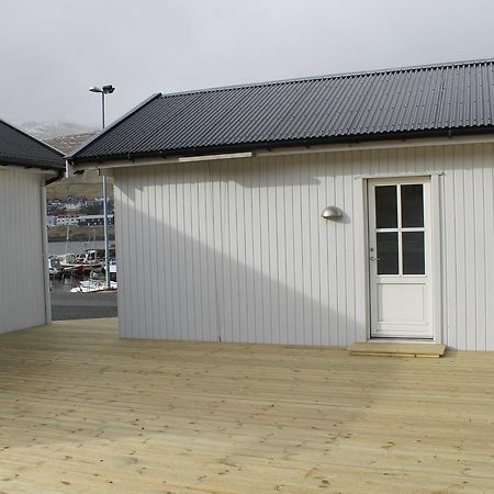 Kristjanshavn Hotel Mithvagur Bagian luar foto